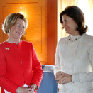Queen Sonja and Queen Silvia before the reception on board the Royal Yacht Norway (Photo: Cornelius Poppe / NTB scanpix)